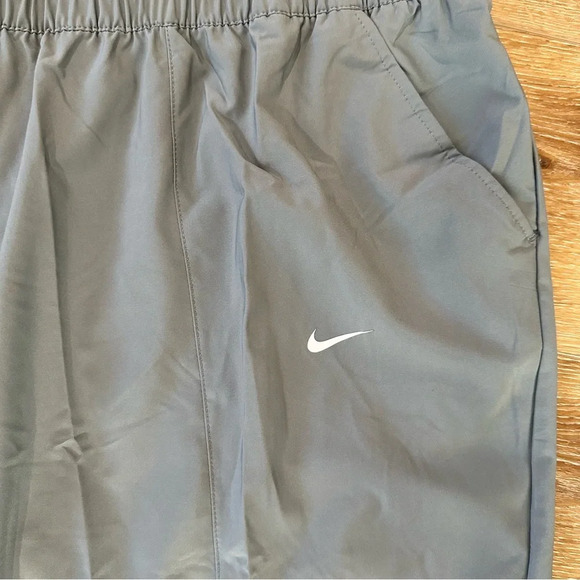 Nike Dri-Fit Training Women’s Gray Mid-Rise Running Athletic Trousers Sz 2X NWT - Picture 3 of 8